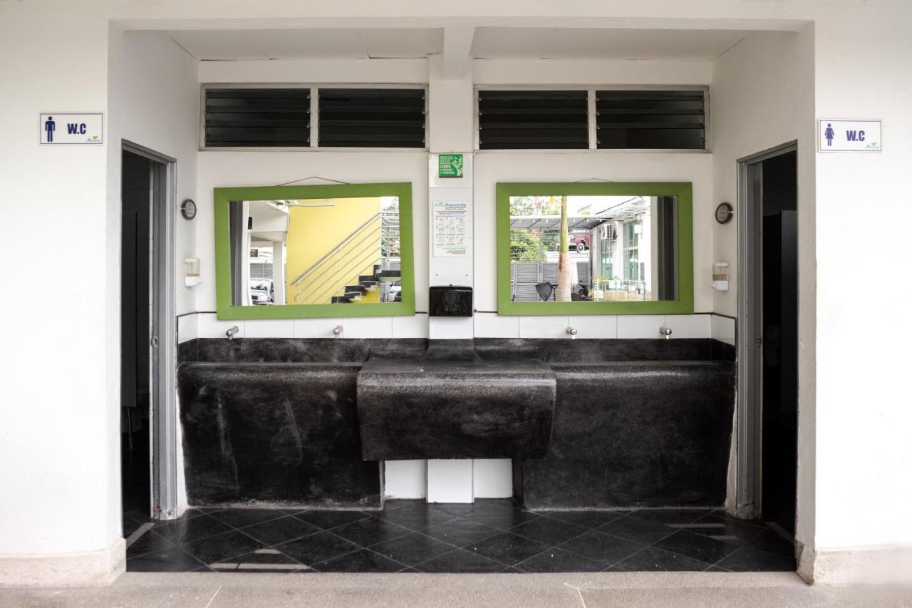 Hotel Manantial Melgar Extérieur photo