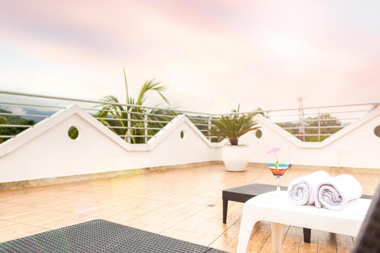 Hotel Manantial Melgar Extérieur photo